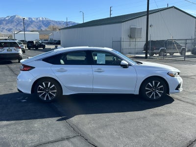 2024 Honda Civic Hatchback EX-L