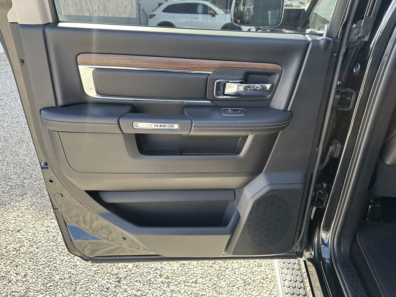 2016 RAM 1500 Laramie