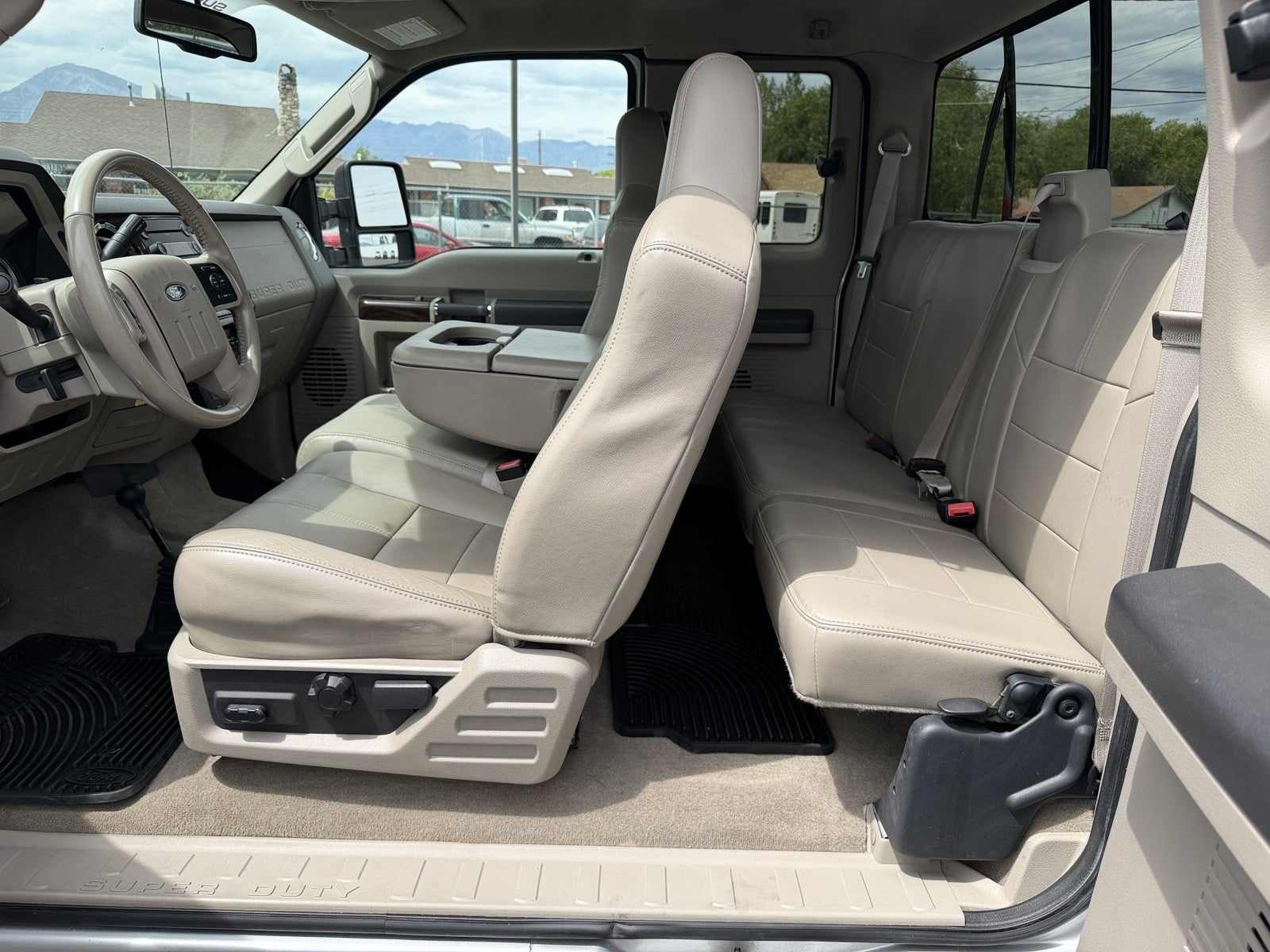 2008 Ford Super Duty F-350 SRW Lariat