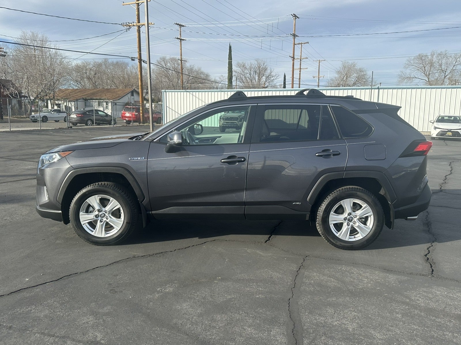 2021 Toyota RAV4 Hybrid XLE