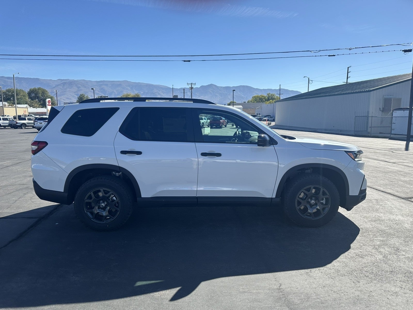 2025 Honda Pilot TrailSport