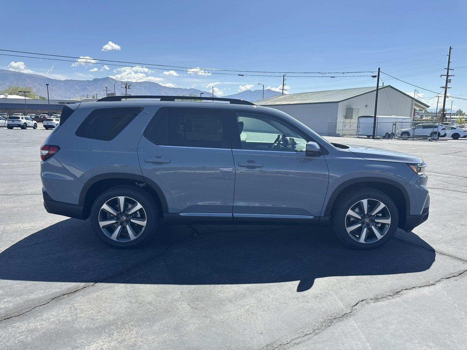 2025 Honda Pilot Touring