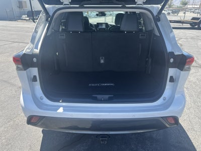 2022 Toyota Highlander Hybrid Limited