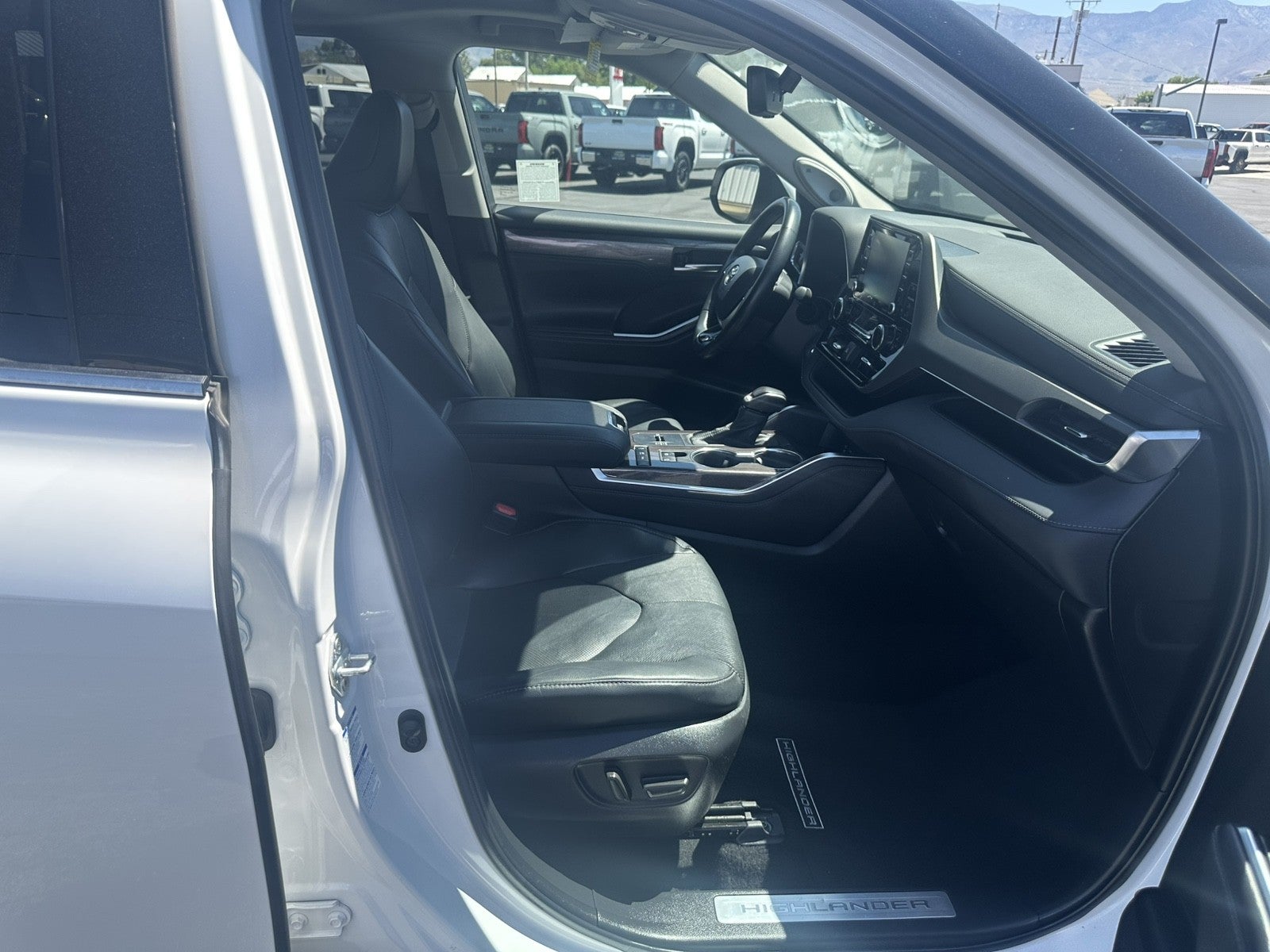 2022 Toyota Highlander Hybrid Limited