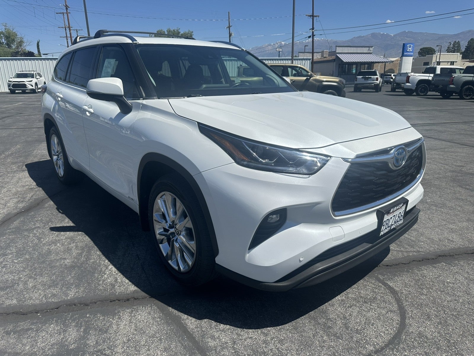 2022 Toyota Highlander Hybrid Limited
