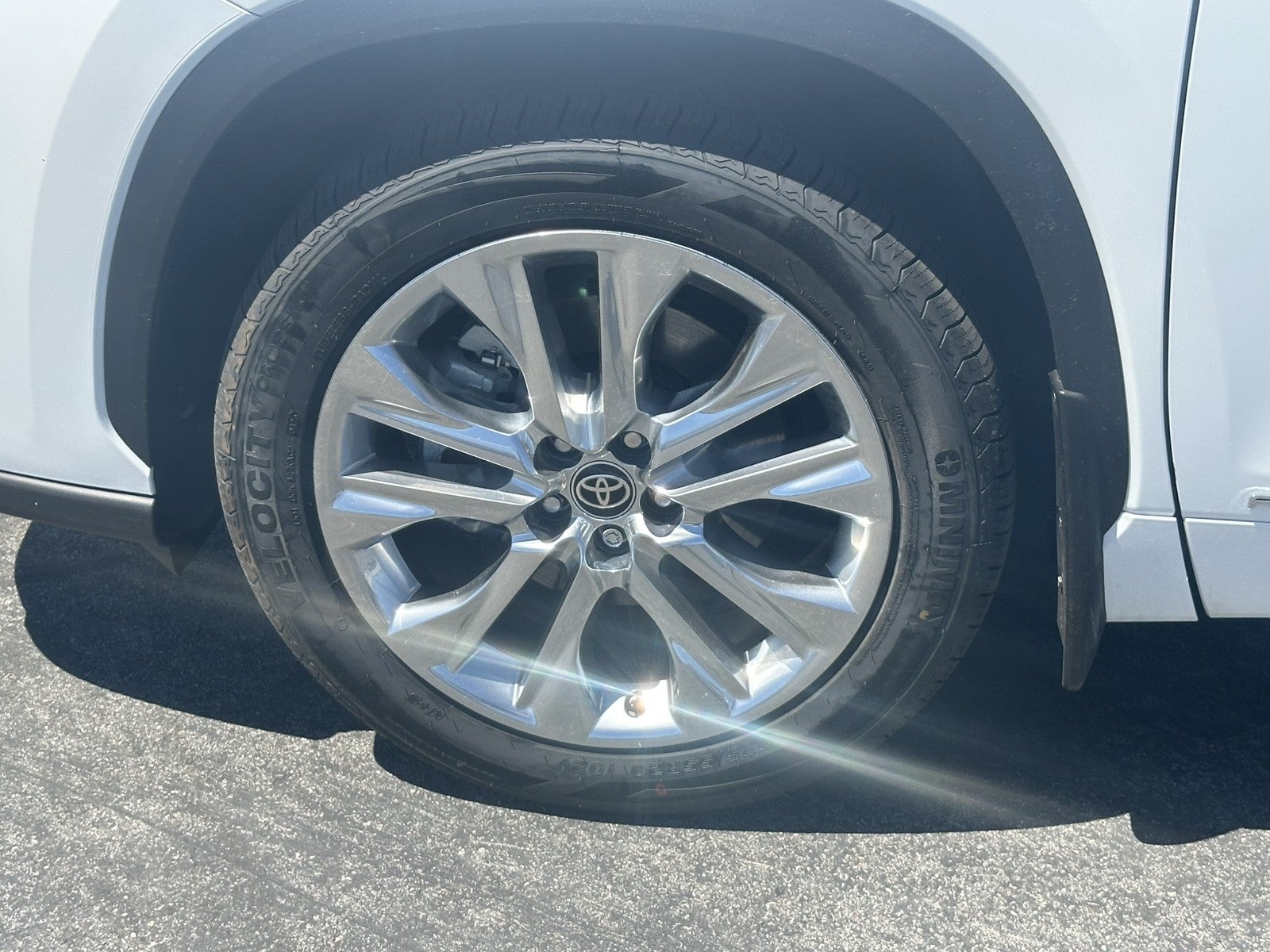 2022 Toyota Highlander Hybrid Limited