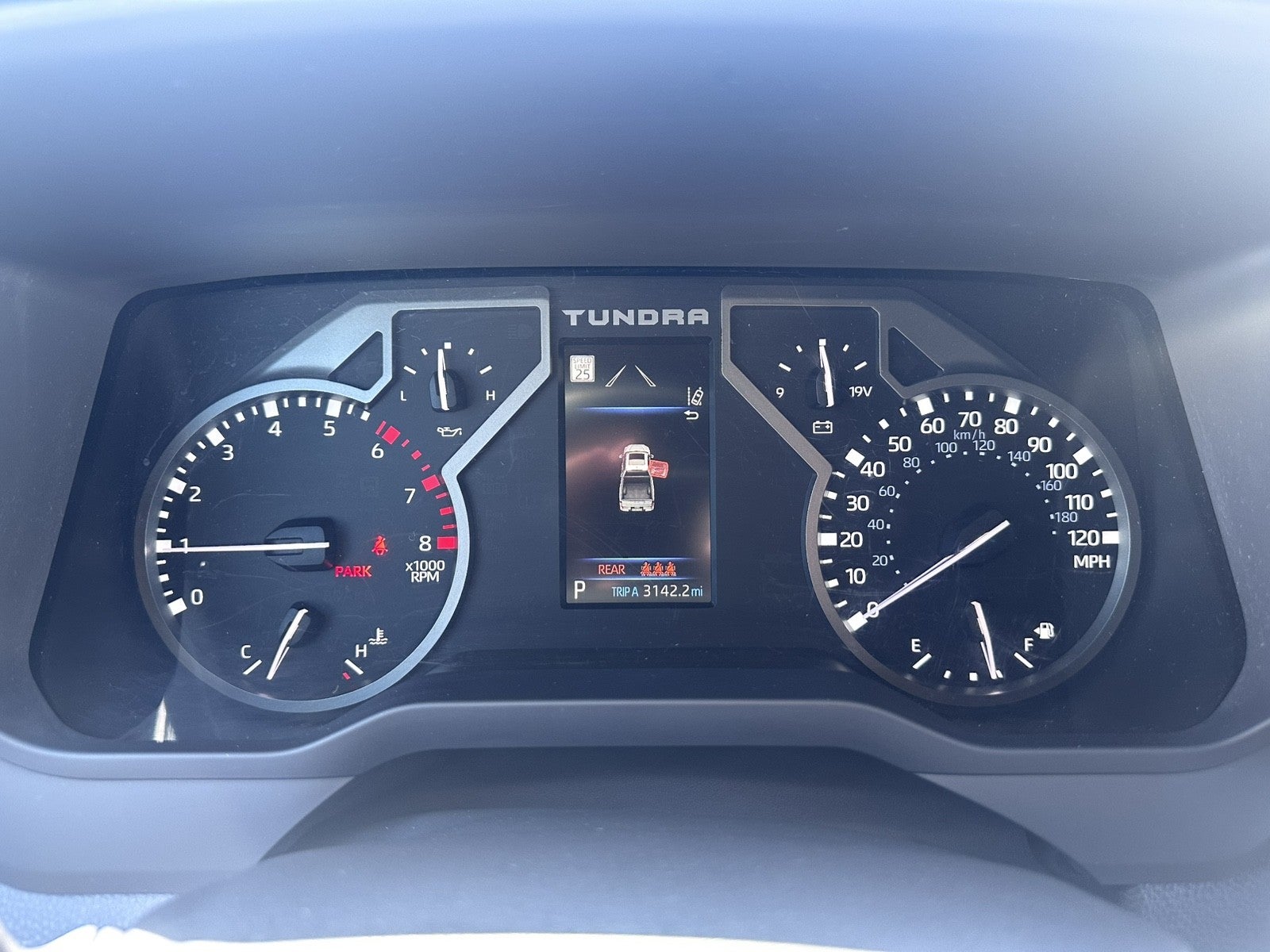 2025 Toyota Tundra 4WD SR5