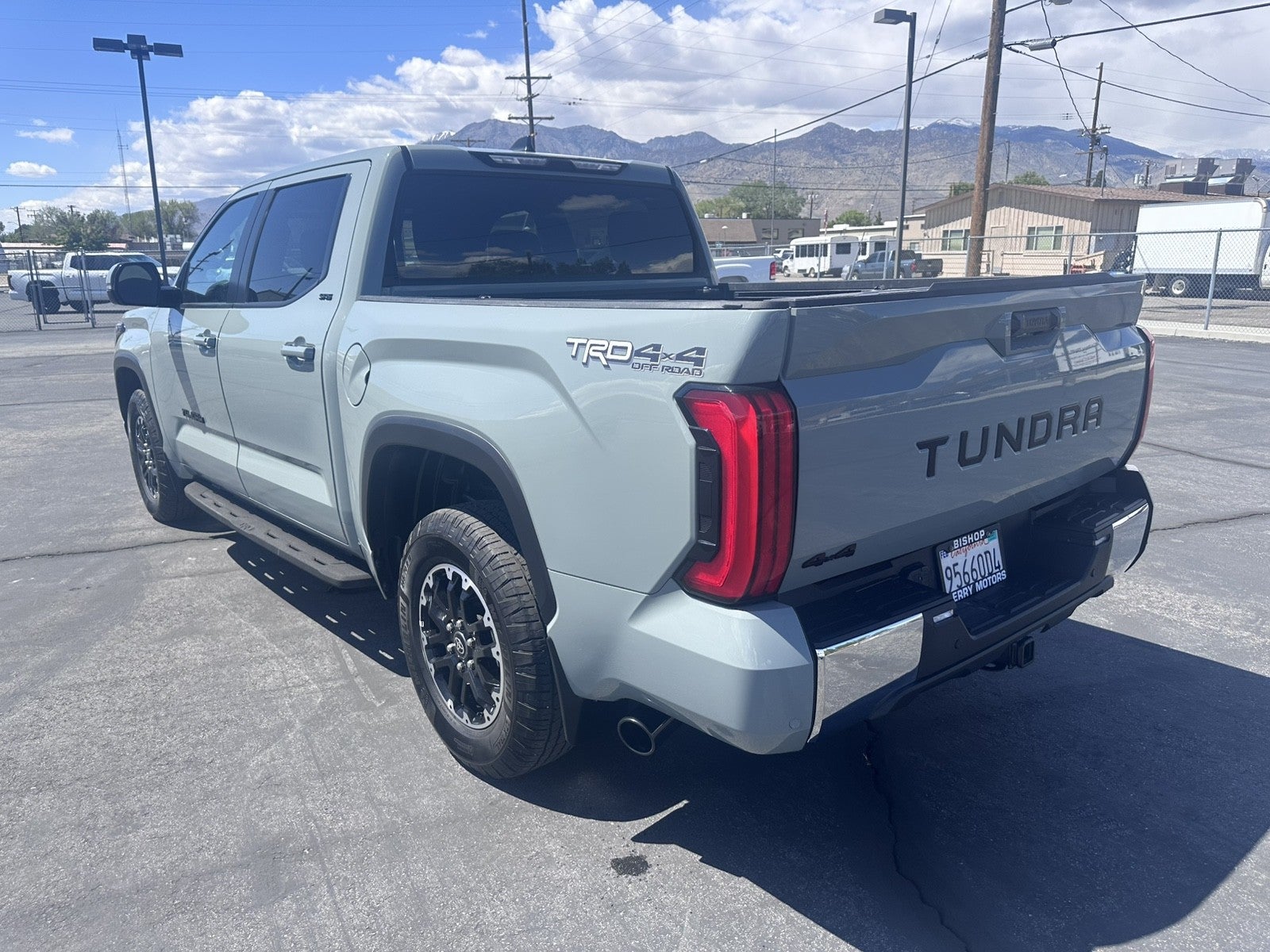 2025 Toyota Tundra 4WD SR5