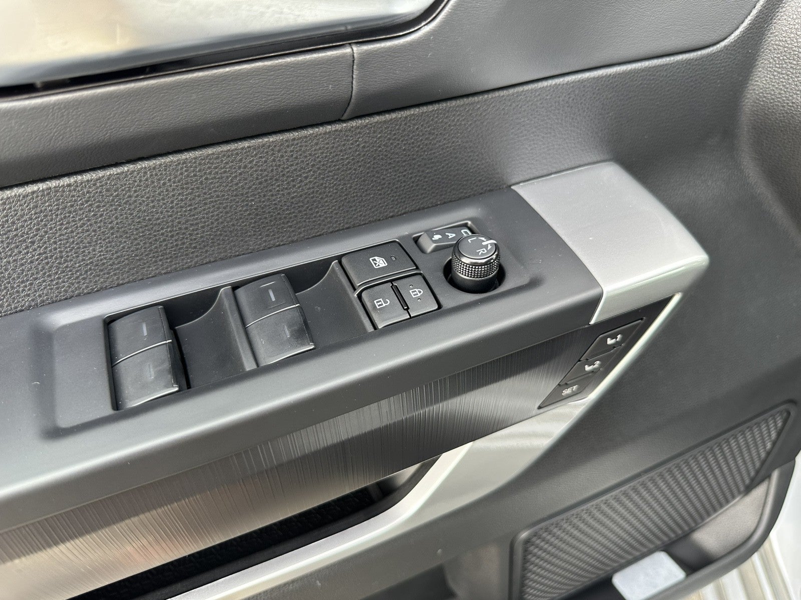 2023 Toyota Sequoia Platinum