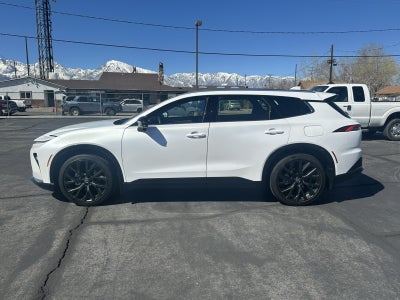 2025 Toyota Crown Signia Limited