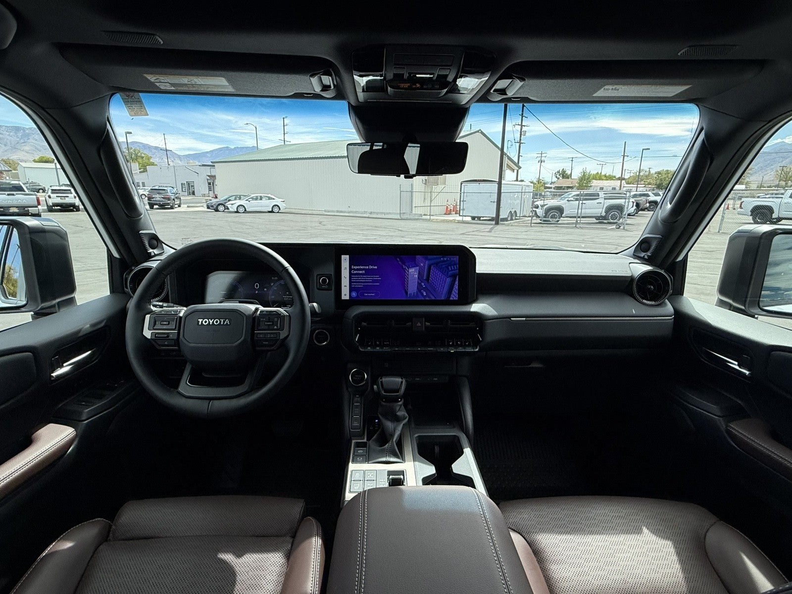 2025 Toyota Land Cruiser 4WD (Natl)