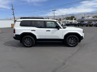 2025 Toyota Land Cruiser 4WD (Natl)