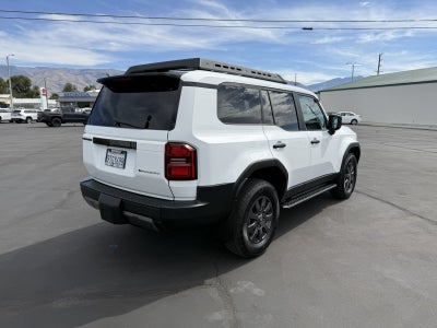 2025 Toyota Land Cruiser 4WD (Natl)