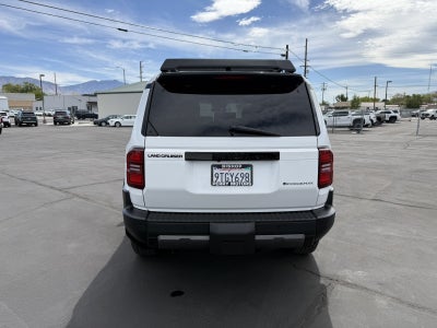 2025 Toyota Land Cruiser 4WD (Natl)