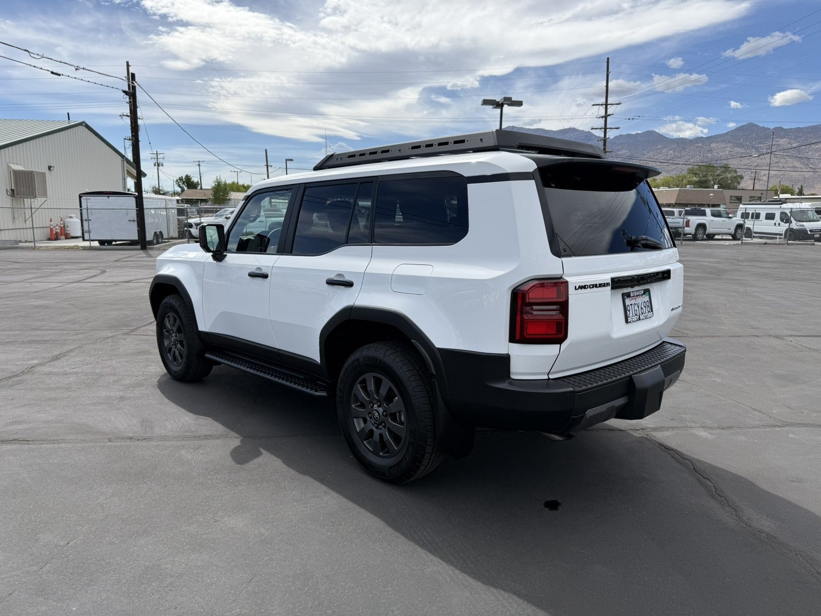 2025 Toyota Land Cruiser 4WD (Natl)