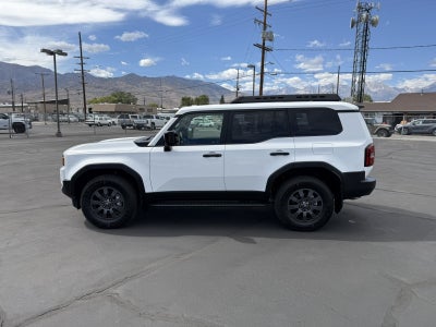 2025 Toyota Land Cruiser 4WD (Natl)